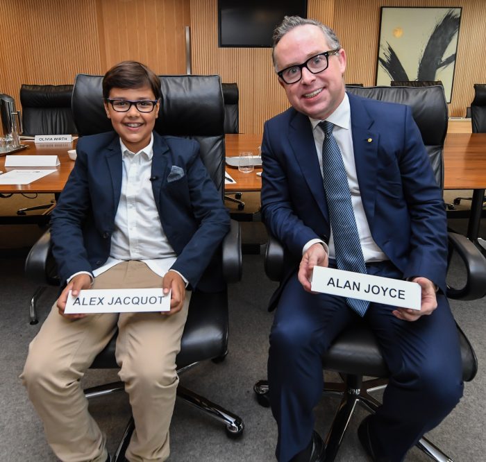 Î‘Ï€Î¿Ï„Î­Î»ÎµÏƒÎ¼Î± ÎµÎ¹ÎºÏŒÎ½Î±Ï‚ Î³Î¹Î± Qantas Hosts 10-Year-Old Ceo For Airline Executive Summit